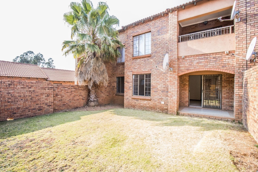 2 Bedroom Property for Sale in Mooikloof Ridge Gauteng
