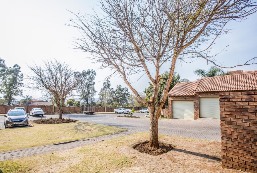 2 Bedroom Property for Sale in Mooikloof Ridge Gauteng