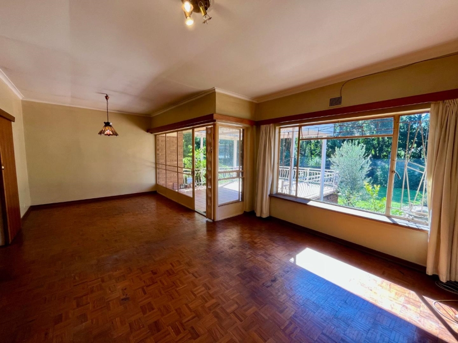 4 Bedroom Property for Sale in Villieria Gauteng