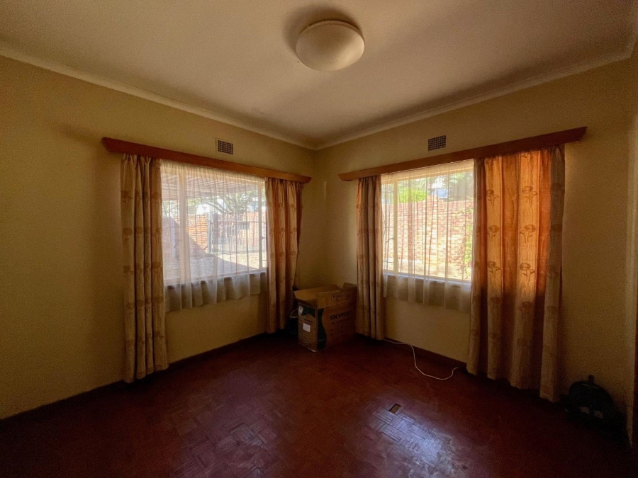 4 Bedroom Property for Sale in Villieria Gauteng