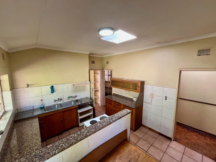 4 Bedroom Property for Sale in Villieria Gauteng