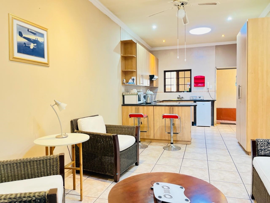 2 Bedroom Property for Sale in Noordheuwel Gauteng