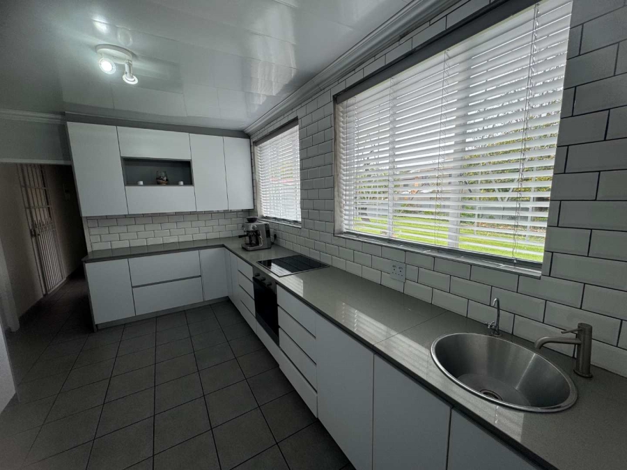 3 Bedroom Property for Sale in Randhart Gauteng
