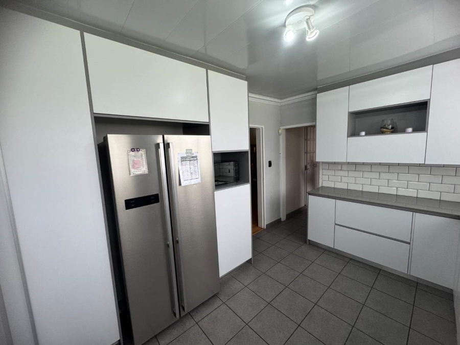3 Bedroom Property for Sale in Randhart Gauteng