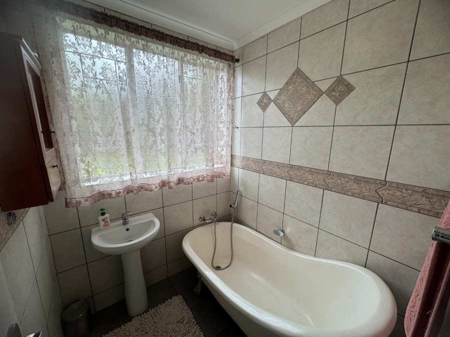 3 Bedroom Property for Sale in Randhart Gauteng