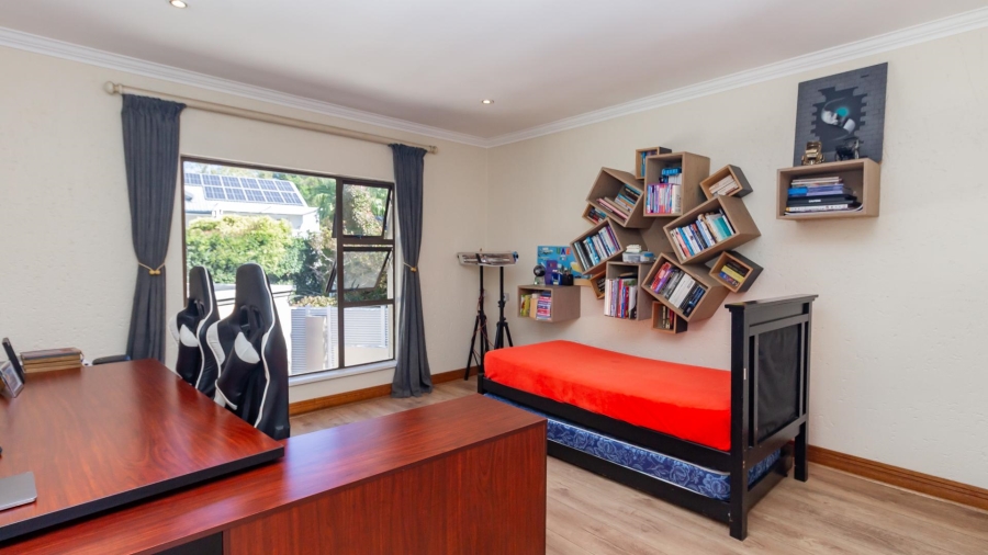 To Let 4 Bedroom Property for Rent in Dainfern Golf Estate Gauteng