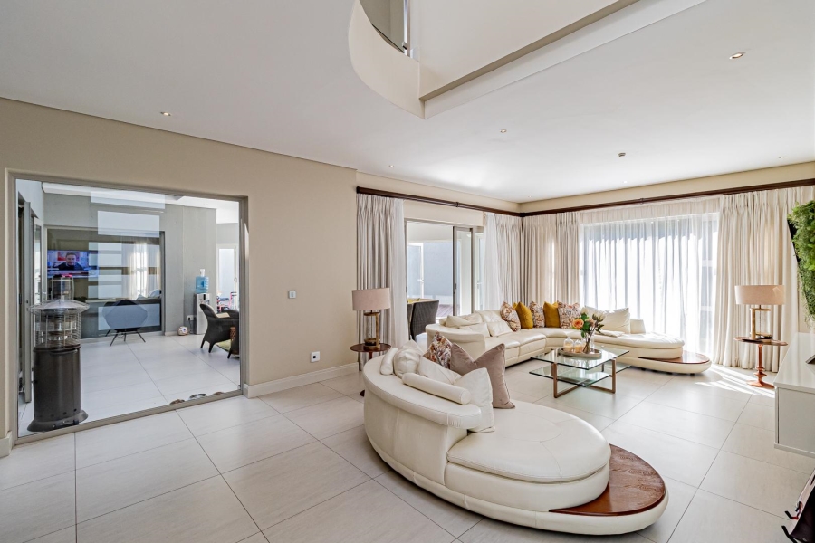 5 Bedroom Property for Sale in Morningside Gauteng