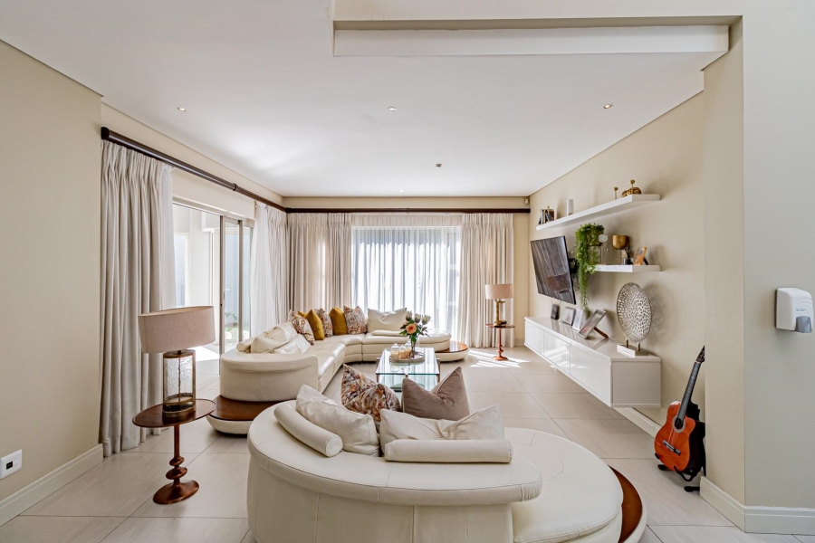 5 Bedroom Property for Sale in Morningside Gauteng