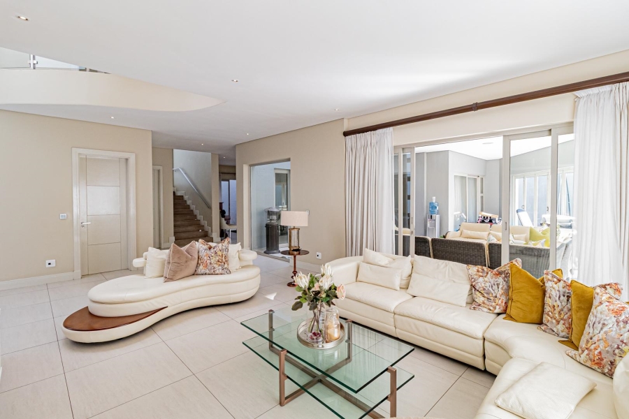 5 Bedroom Property for Sale in Morningside Gauteng