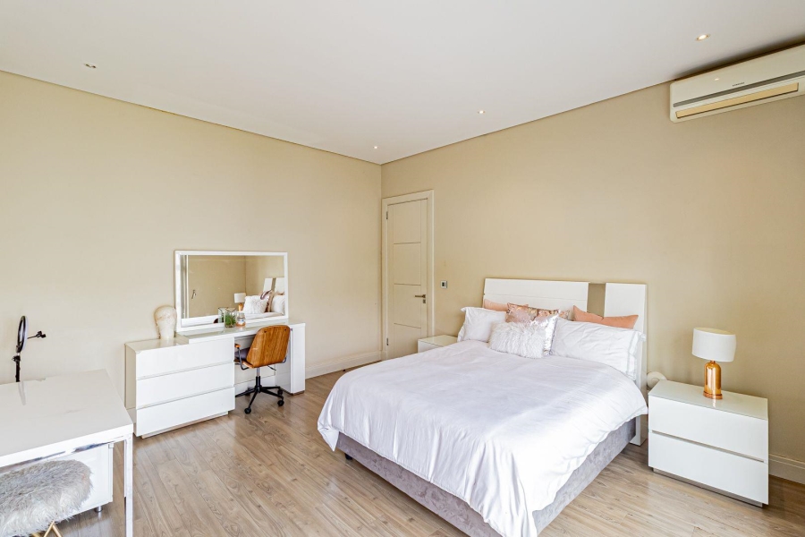 5 Bedroom Property for Sale in Morningside Gauteng