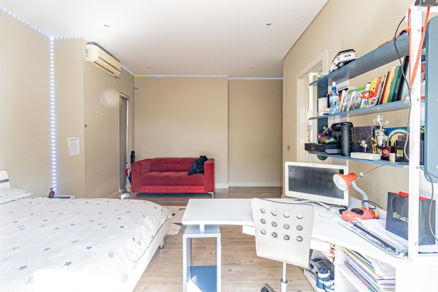 5 Bedroom Property for Sale in Morningside Gauteng