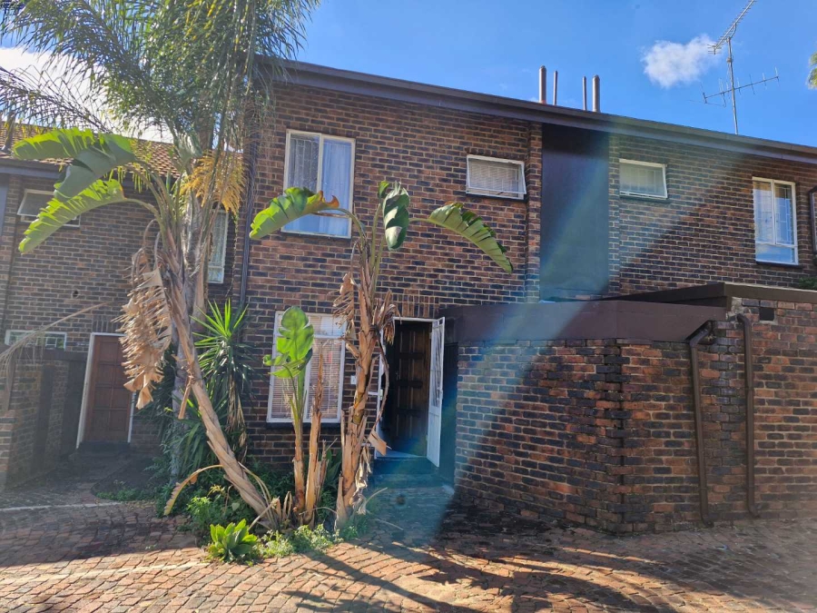To Let 2 Bedroom Property for Rent in Silverton Gauteng