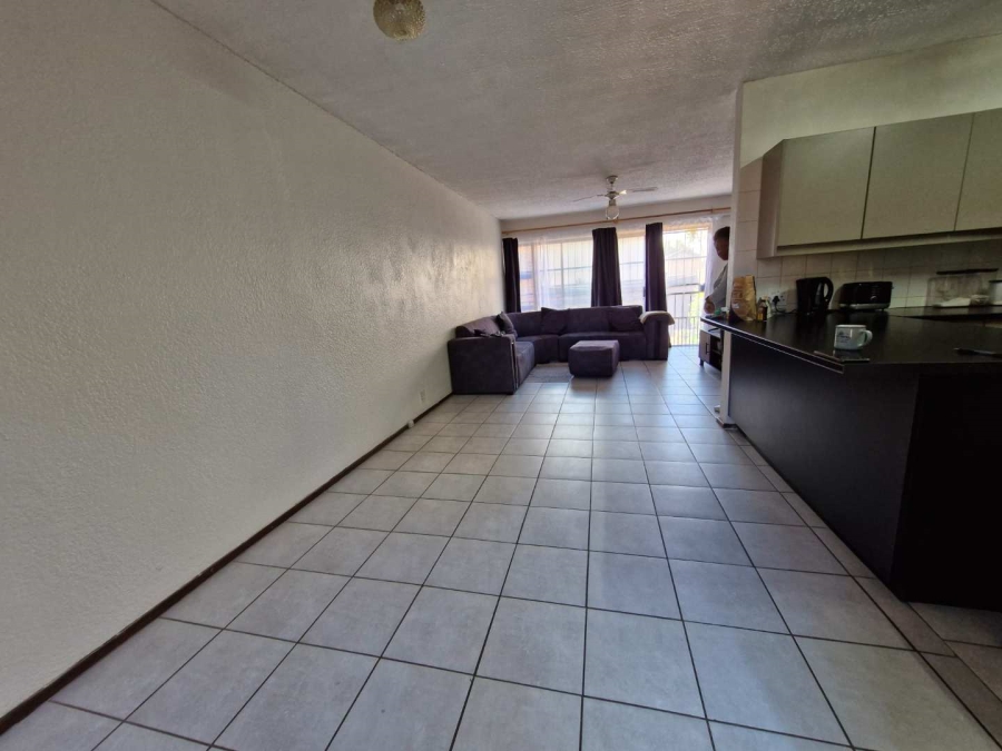 To Let 2 Bedroom Property for Rent in Silverton Gauteng