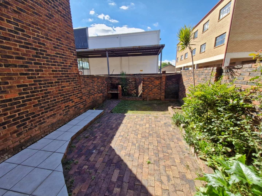 To Let 2 Bedroom Property for Rent in Silverton Gauteng