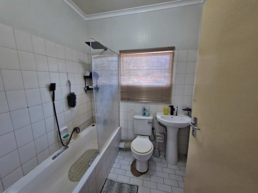 To Let 2 Bedroom Property for Rent in Silverton Gauteng