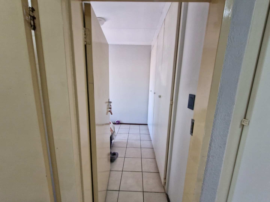 To Let 2 Bedroom Property for Rent in Silverton Gauteng