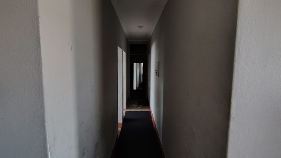 1 Bedroom Property for Sale in Pretoria West Gauteng