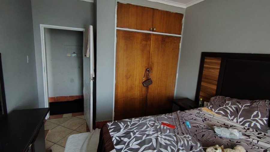 1 Bedroom Property for Sale in Pretoria West Gauteng