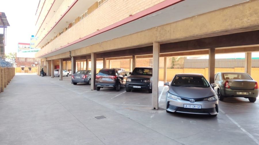 1 Bedroom Property for Sale in Pretoria West Gauteng