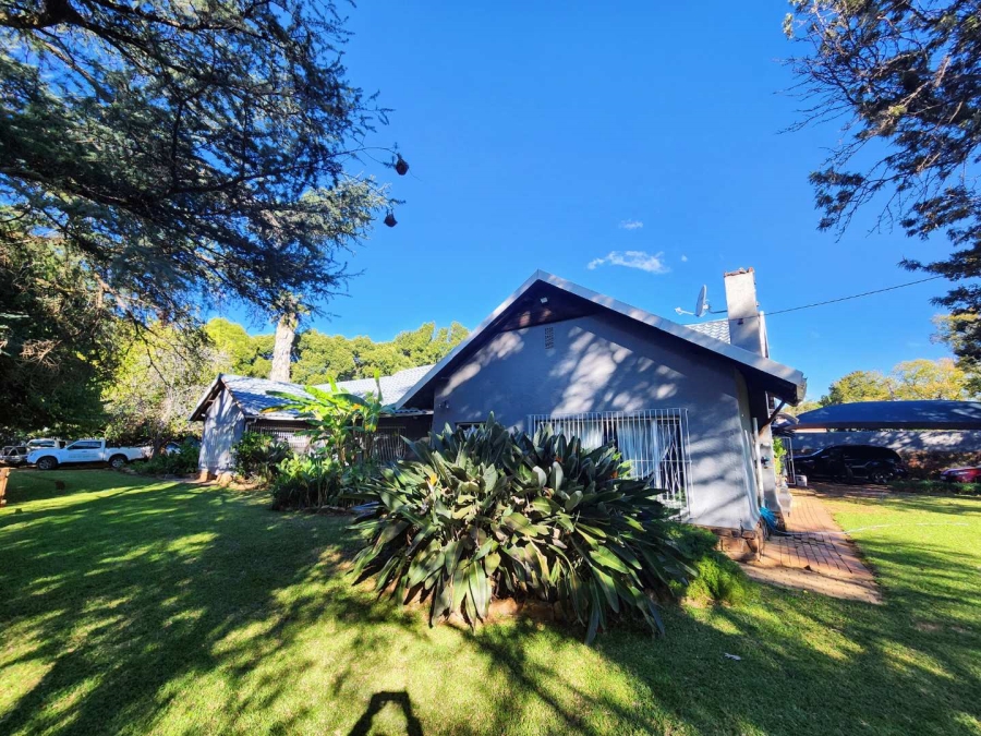 4 Bedroom Property for Sale in Kilner Park Gauteng