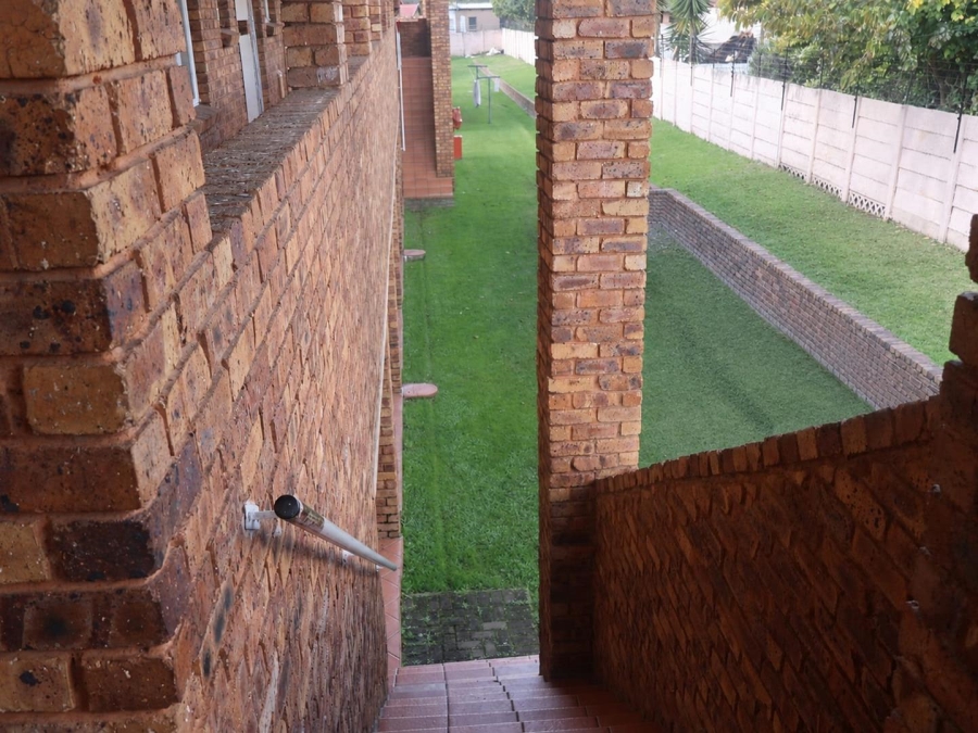 2 Bedroom Property for Sale in Terenure Ext 7 Gauteng