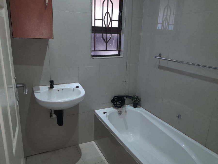 3 Bedroom Property for Sale in Lotus Gardens Gauteng