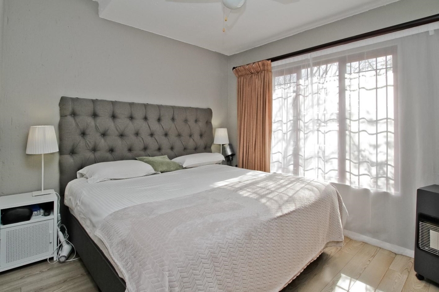 To Let 2 Bedroom Property for Rent in Douglasdale Gauteng