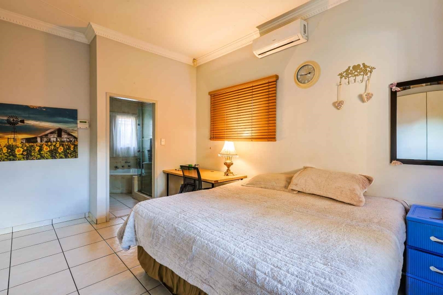 4 Bedroom Property for Sale in Moreleta Park Gauteng