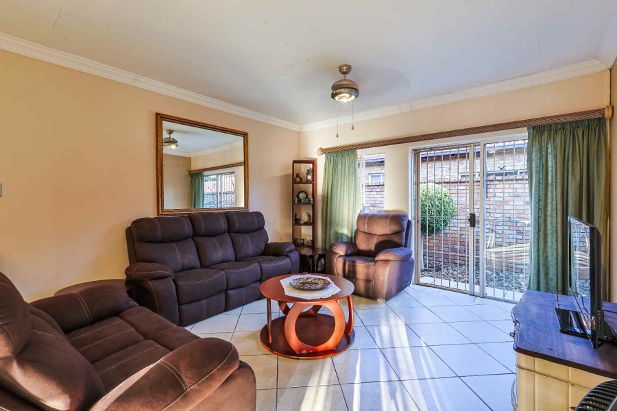 4 Bedroom Property for Sale in Moreleta Park Gauteng