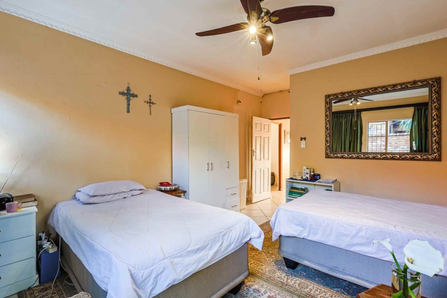 4 Bedroom Property for Sale in Moreleta Park Gauteng