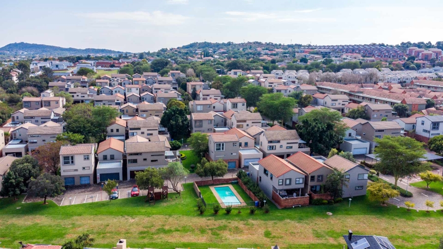3 Bedroom Property for Sale in Olympus AH Gauteng