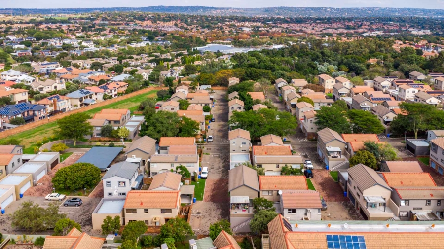 3 Bedroom Property for Sale in Olympus AH Gauteng