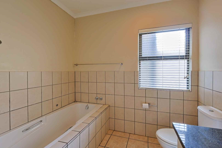 3 Bedroom Property for Sale in Olympus AH Gauteng