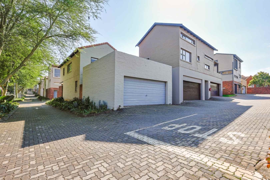3 Bedroom Property for Sale in Olympus AH Gauteng
