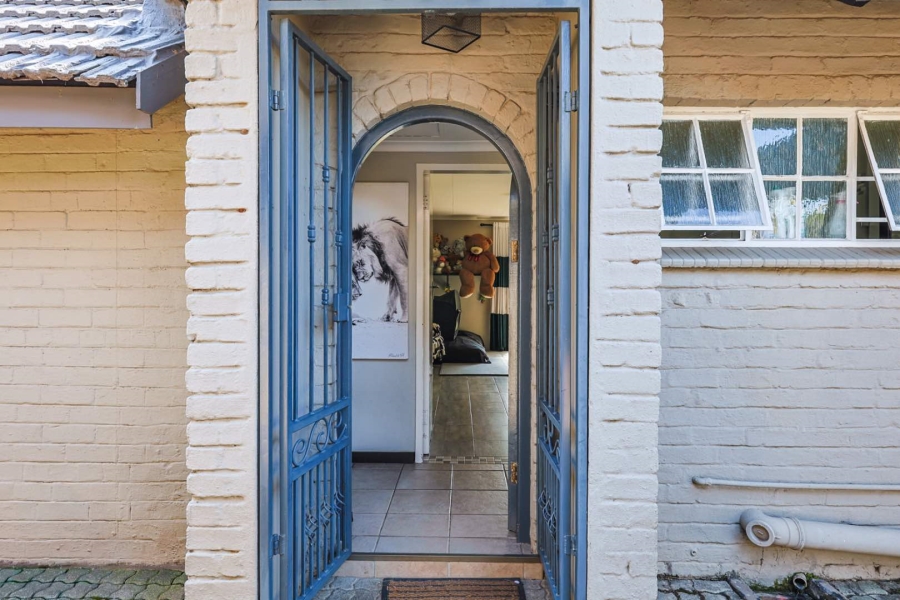 3 Bedroom Property for Sale in Die Wilgers Gauteng