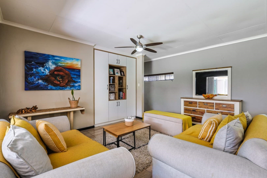 3 Bedroom Property for Sale in Die Wilgers Gauteng