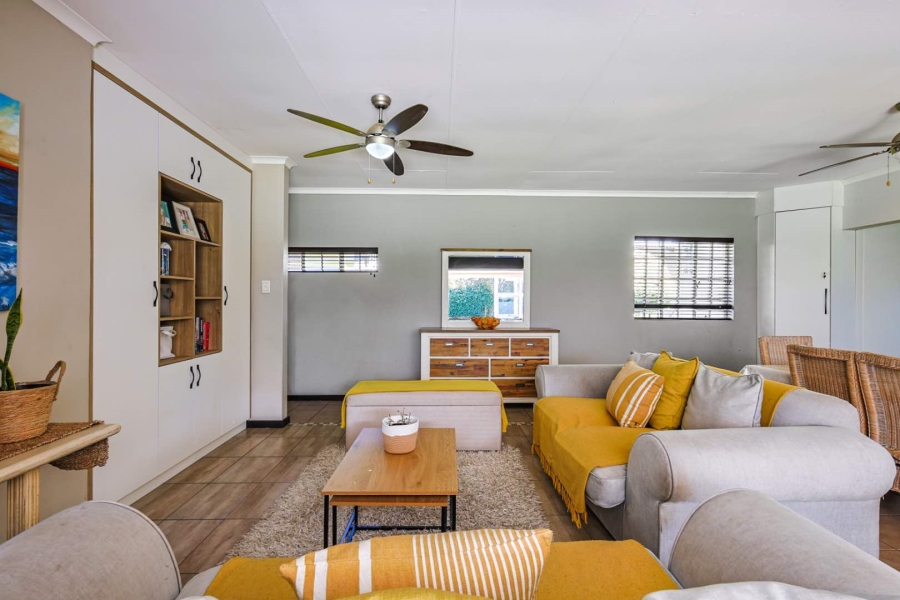 3 Bedroom Property for Sale in Die Wilgers Gauteng