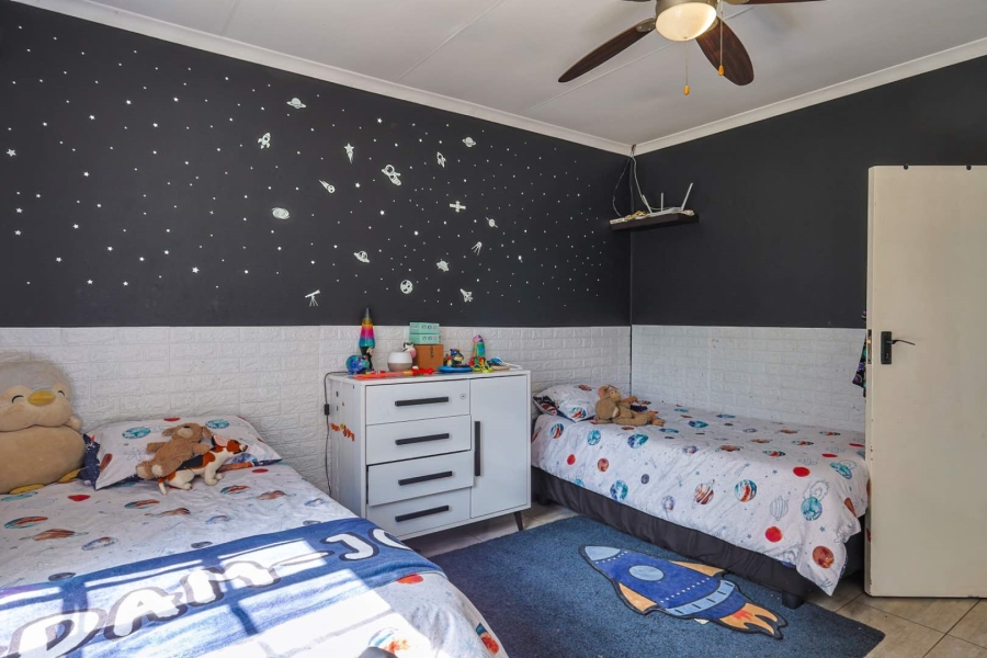 3 Bedroom Property for Sale in Die Wilgers Gauteng