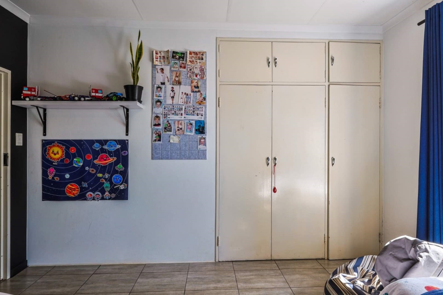 3 Bedroom Property for Sale in Die Wilgers Gauteng