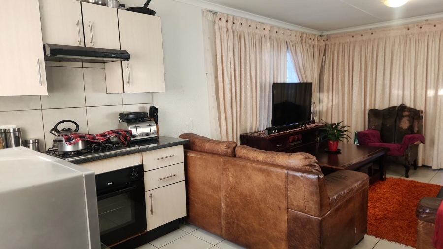 3 Bedroom Property for Sale in Heatherview Gauteng