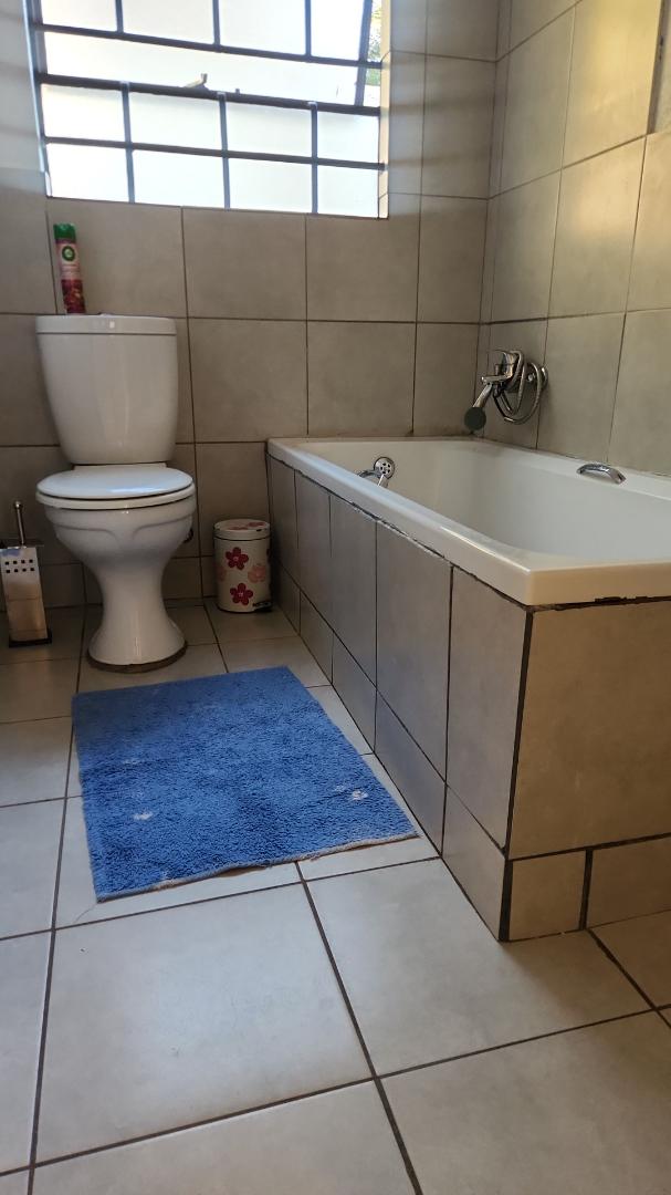 3 Bedroom Property for Sale in Heatherview Gauteng