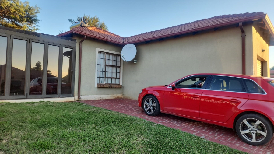 3 Bedroom Property for Sale in Heatherview Gauteng
