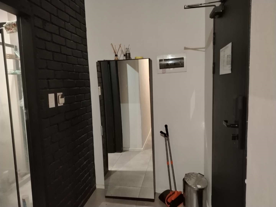 To Let 1 Bedroom Property for Rent in Sandown Gauteng