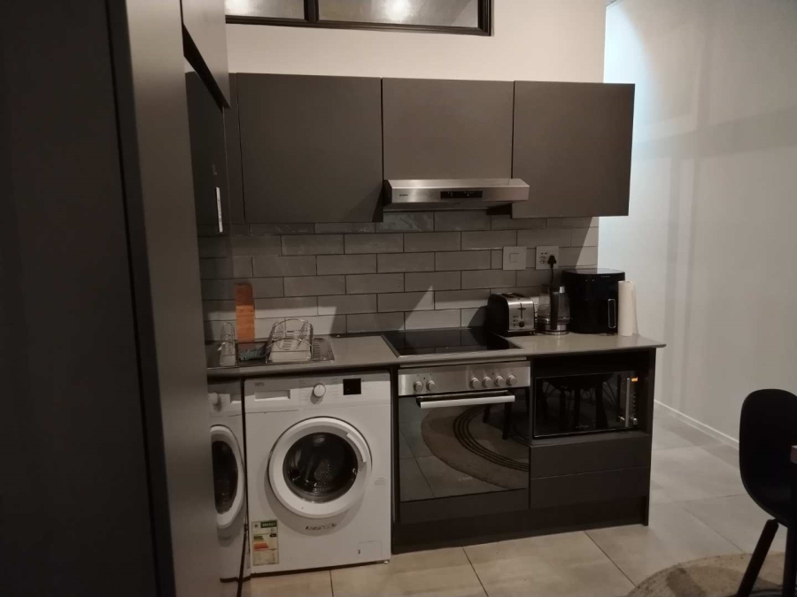 To Let 1 Bedroom Property for Rent in Sandown Gauteng