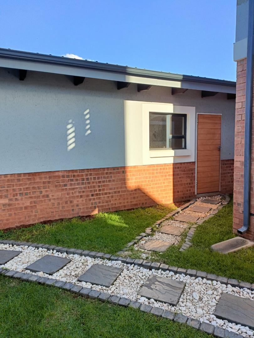 2 Bedroom Property for Sale in Montana Gauteng