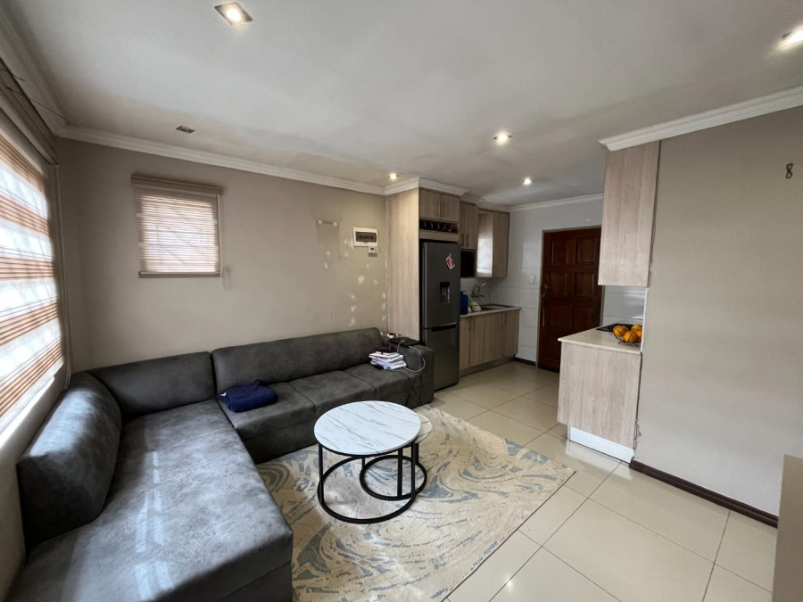 2 Bedroom Property for Sale in Windmill Park Gauteng