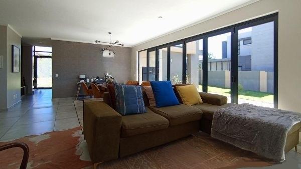 4 Bedroom Property for Sale in Midstream Ridge Gauteng