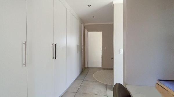 4 Bedroom Property for Sale in Midstream Ridge Gauteng