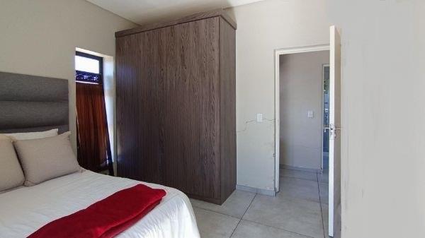 4 Bedroom Property for Sale in Midstream Ridge Gauteng