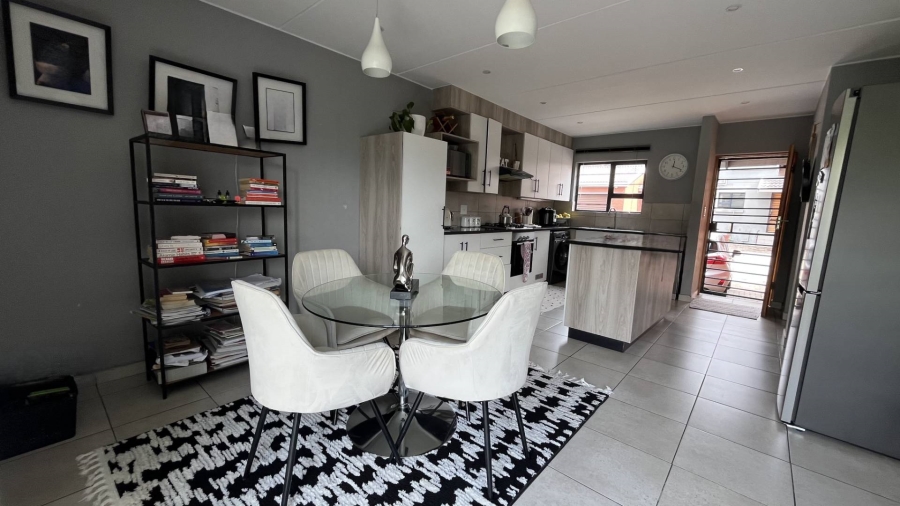 3 Bedroom Property for Sale in Ferndale Gauteng